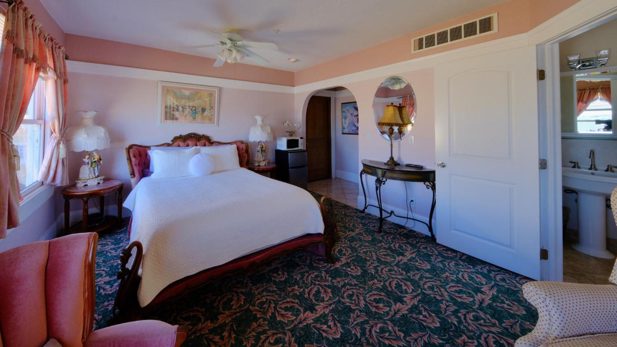 بنيسيا Shorelight Inn المظهر الخارجي الصورة