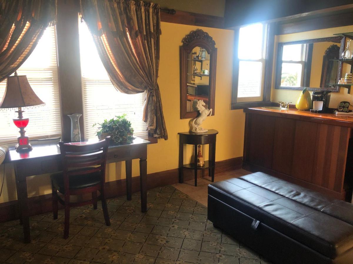 بنيسيا Shorelight Inn المظهر الخارجي الصورة